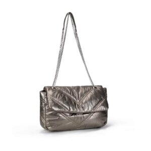 Bolso acolchado metalizado con cadena – Diseño moderno